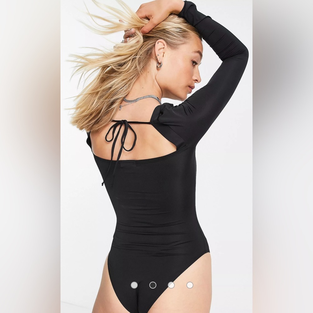 Topshop Black long sleeve bodysuit Size 4-6 (Small) NWT